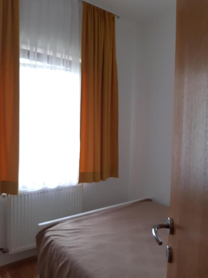 Apartman Lala Foca Extérieur photo